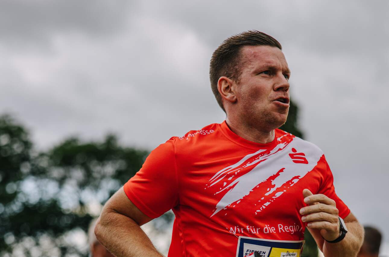 Laufender OSV Sparkassen Läufer2